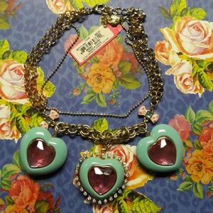 Betsey Johnson rhinestone blue hearts necklace